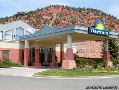 Days Inn By Wyndham Carbondale Exterior photo